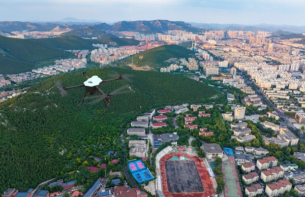 小轴距高性能！时代星光发布蜂鹰F1超高性价比单兵无人机